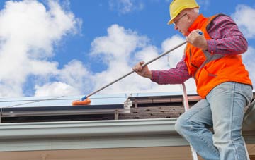 Isallt Bach soft wash roof cleaning